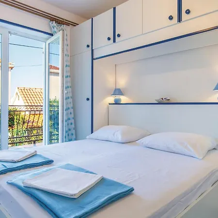 Appartement Kneza 02